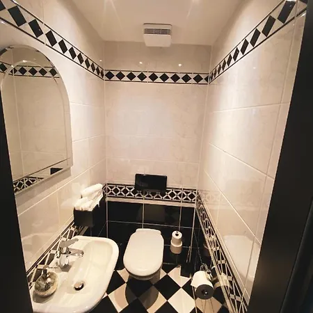 Augenblick Goodnight 3*